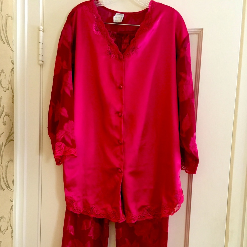 Eve Stillman Pajama Set